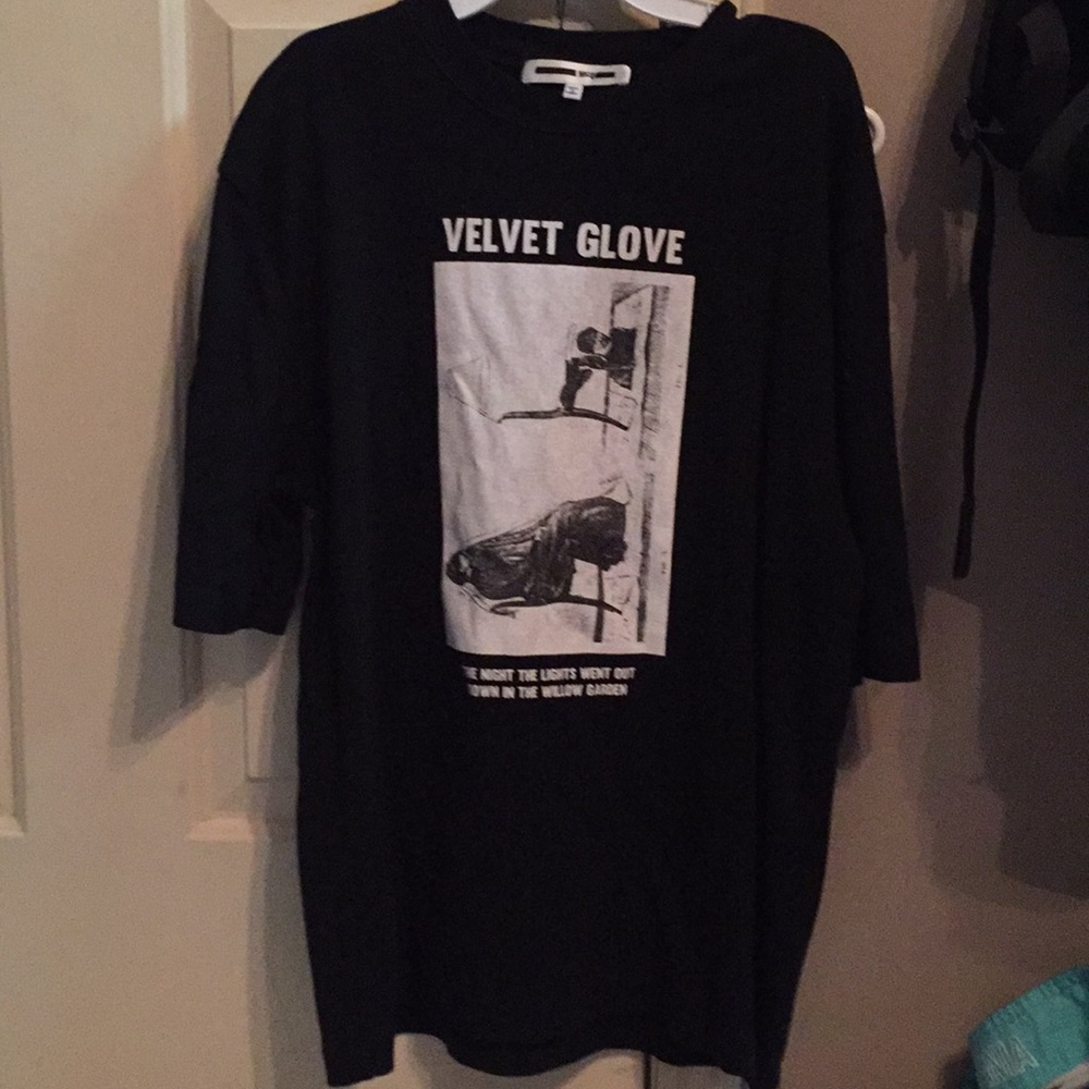 Alexander McQueen Velvet Glove T-shirt